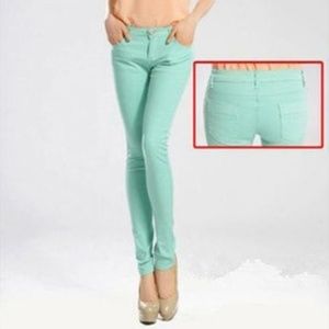 2B BEBE NWOT STRAIGHT SKINNY STRETCH SEA FOAM 30